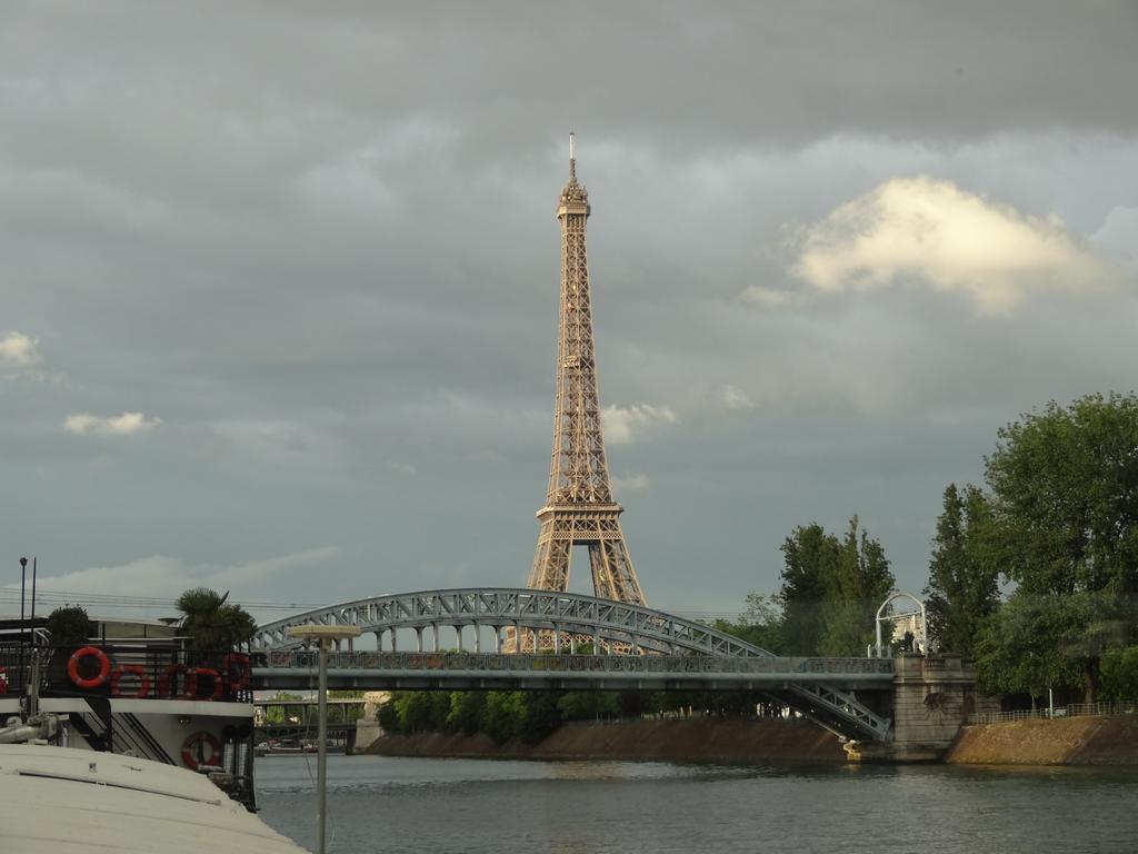 Bed and Breakfast Passerelle Des Arts Paris Exterior foto